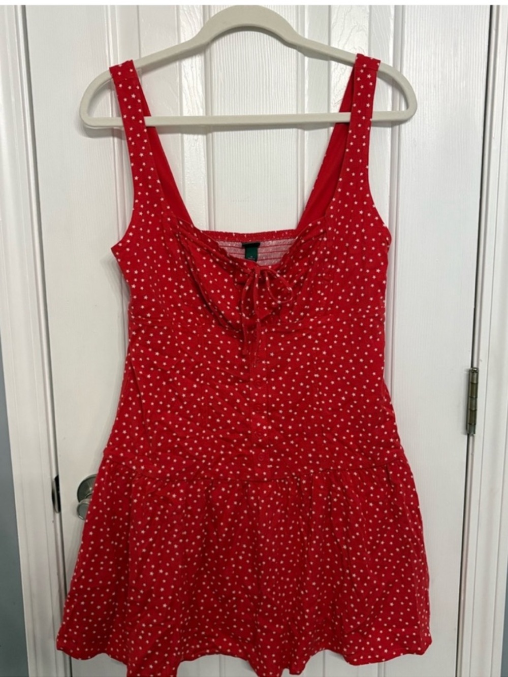 Red Star Dress - Picture 2 of 3